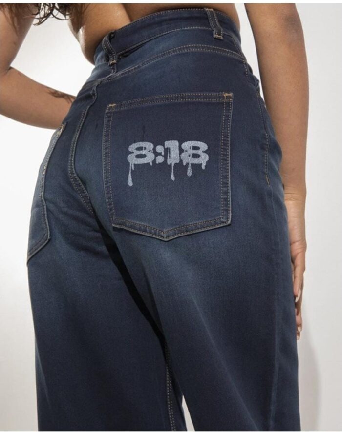 Unisex Mid wash baggy jeans